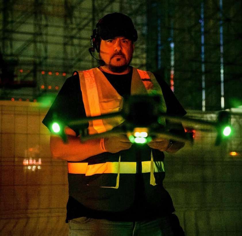 Servicio de drones para cine, televisión y festivales — Unidad Móvil Broadcast